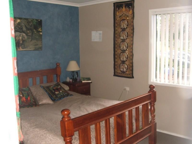 5 Jeffery Place, Moruya NSW 2537