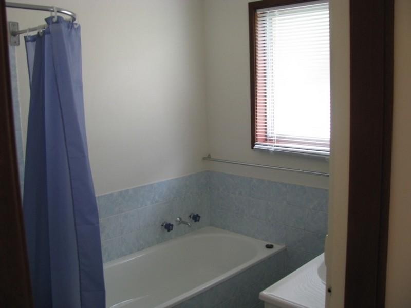 11 Yugura Street, Malua Bay NSW 2536