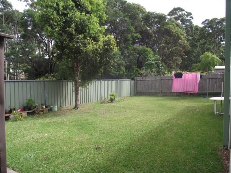 35 Surf Beach Avenue, Surf Beach NSW 2536