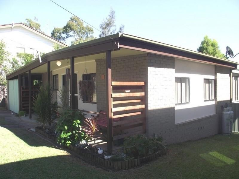 35 Surf Beach Avenue, Surf Beach NSW 2536