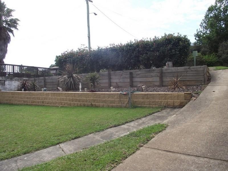 35 Surf Beach Avenue, Surf Beach NSW 2536
