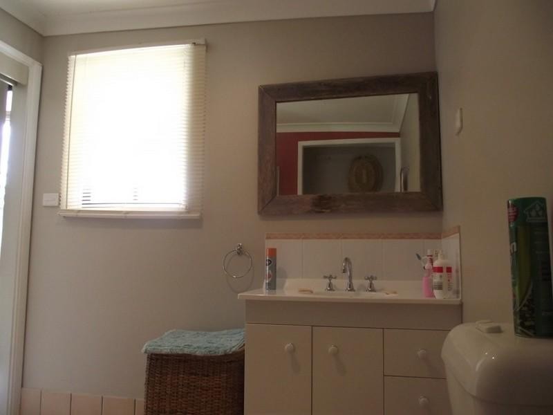 35 Surf Beach Avenue, Surf Beach NSW 2536