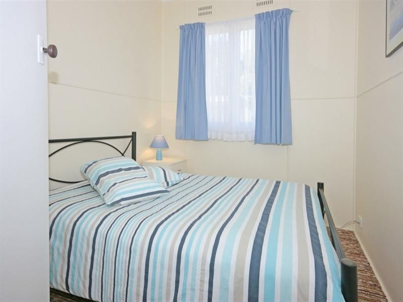 1 or 2/6 Clarke Street, Broulee NSW 2537