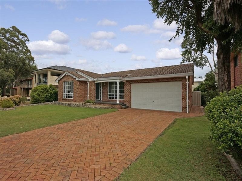 5 Myamba Parade, Surfside NSW 2536