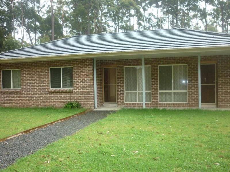 14 Tree Fern Place, Long Beach NSW 2536