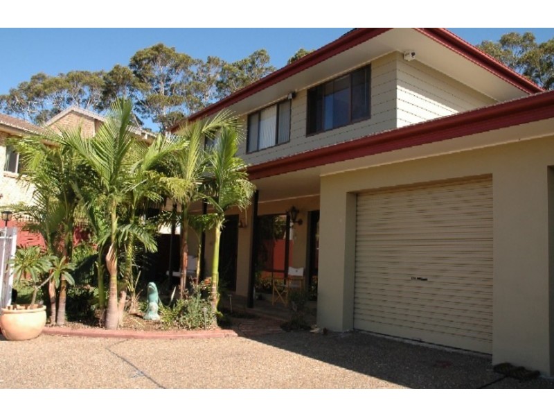 18 Peninsula Drive, Batemans Bay NSW 2536