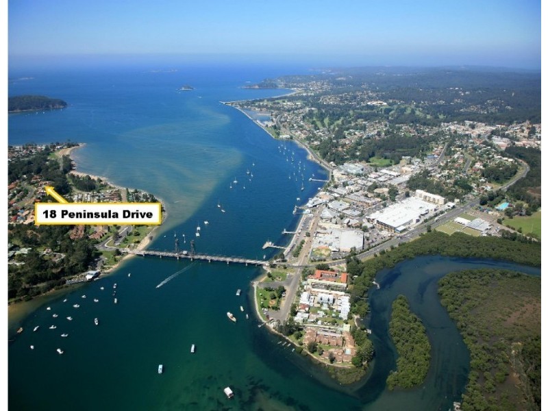 18 Peninsula Drive, Batemans Bay NSW 2536