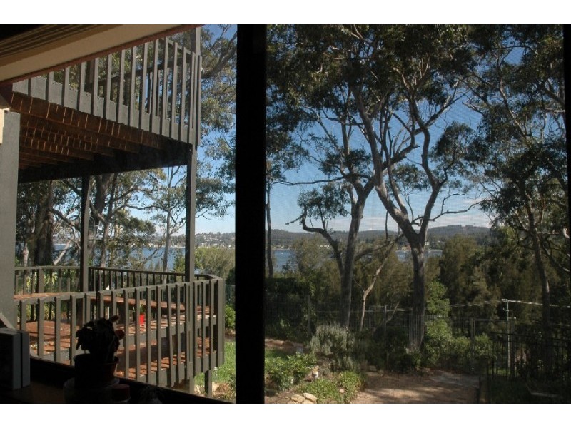 18 Peninsula Drive, Batemans Bay NSW 2536