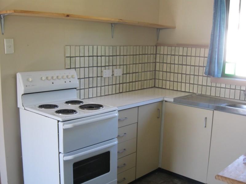 10 Surfside Avenue, Mossy Point NSW 2537