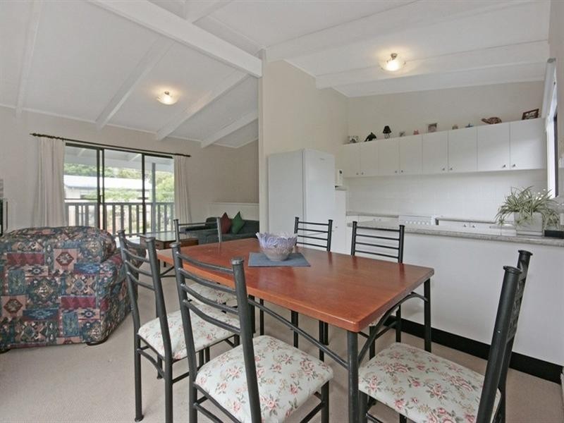 14 Flinders Way, Surf Beach NSW 2536