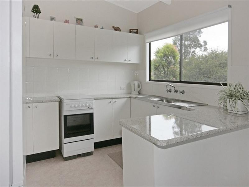 14 Flinders Way, Surf Beach NSW 2536