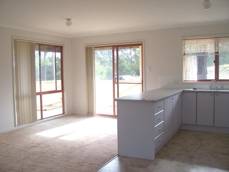 3a Barlings Drive, Tomakin NSW 2537