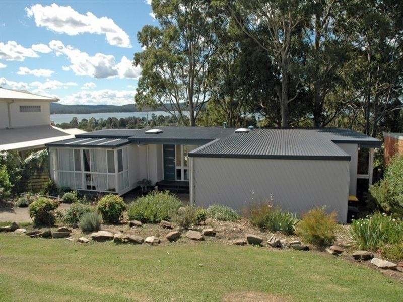 21 Ridge Street, Catalina NSW 2536