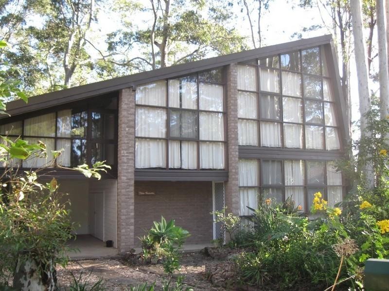 1 Pacific Street, Mossy Point NSW 2537