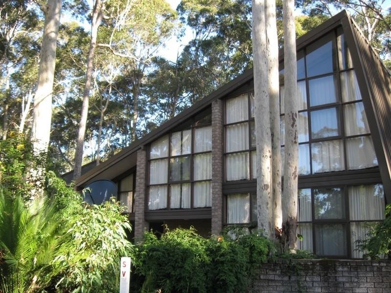 1 Pacific Street, Mossy Point NSW 2537