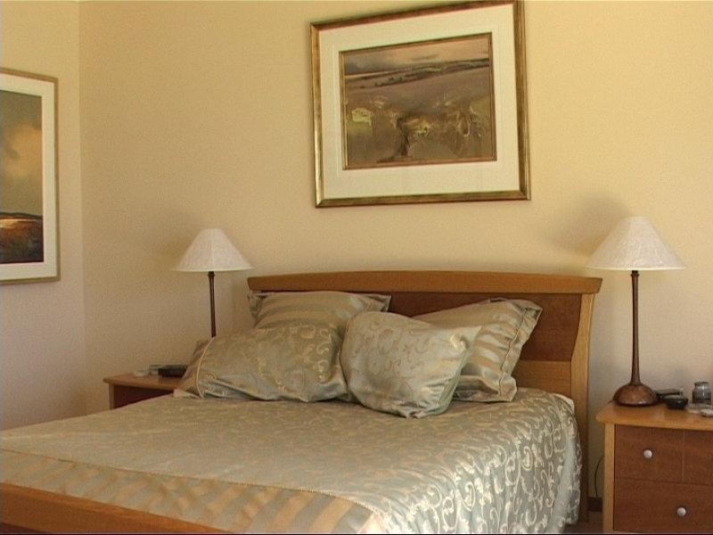398 Beach Road, Batehaven NSW 2536