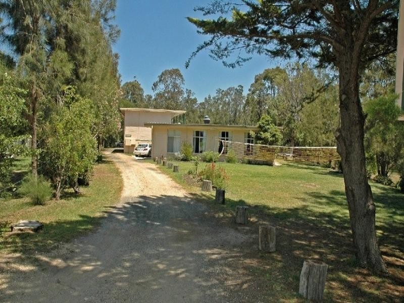 410 Beach Road, Batemans Bay NSW 2536