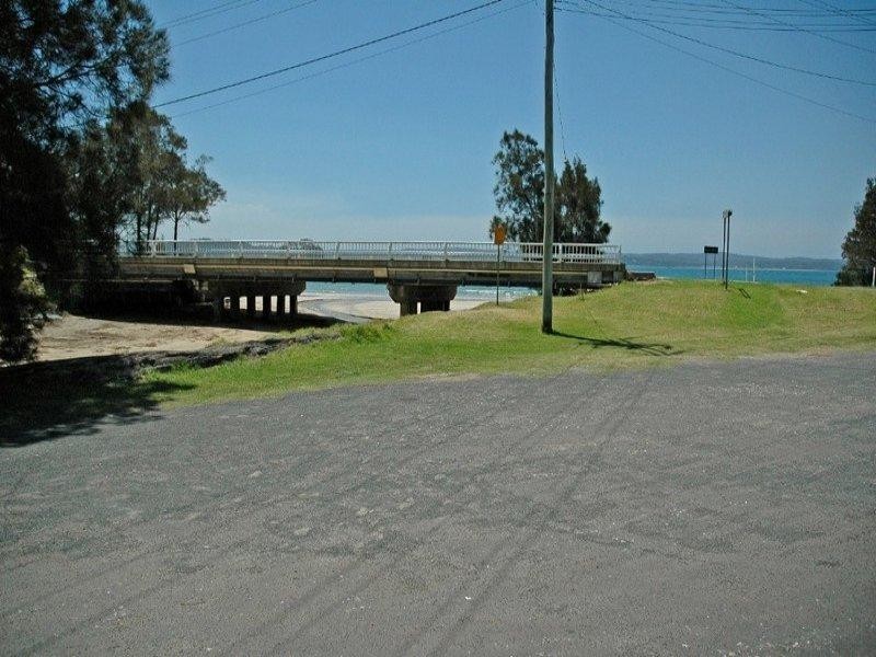 410 Beach Road, Batemans Bay NSW 2536