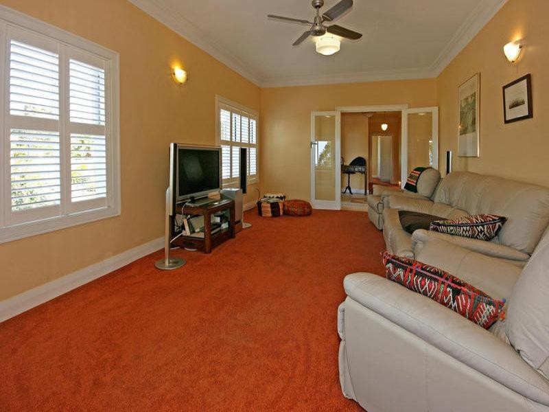 110 Vista Avenue, Batemans Bay NSW 2536