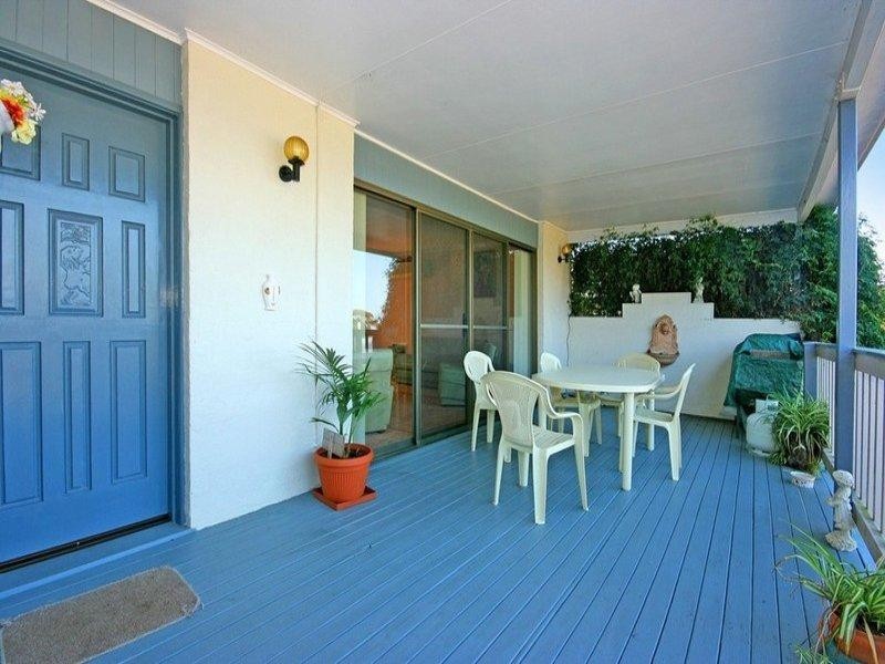 70 Palana Street, Surfside NSW 2536