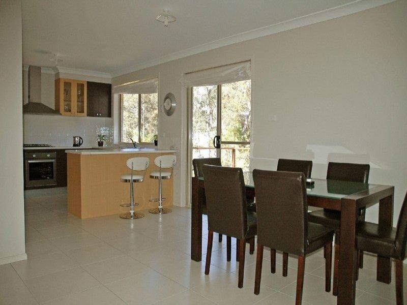 8 Bunderra Circuit, Lilli Pilli NSW 2536