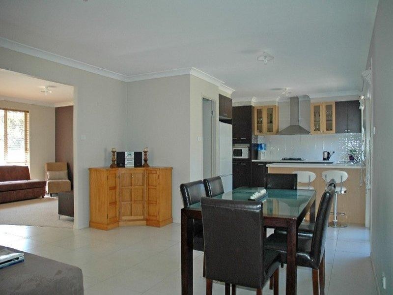 8 Bunderra Circuit, Lilli Pilli NSW 2536