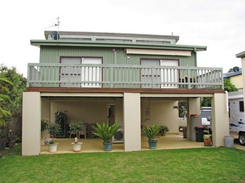 121 Ainslie Parade, Tomakin NSW 2537