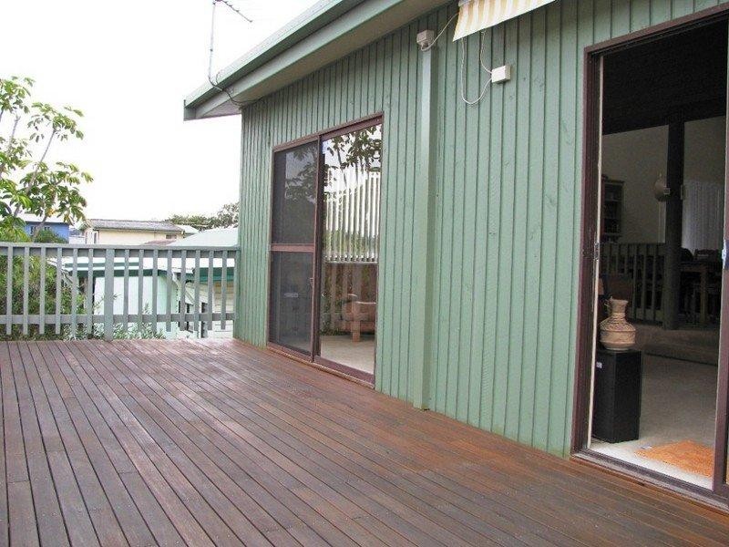 121 Ainslie Parade, Tomakin NSW 2537