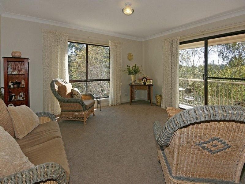 12 Towrang Avenue, Surf Beach NSW 2536