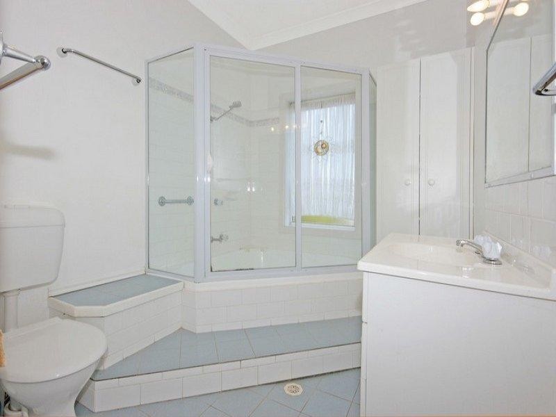 9 Pacific Street, Batemans Bay NSW 2536