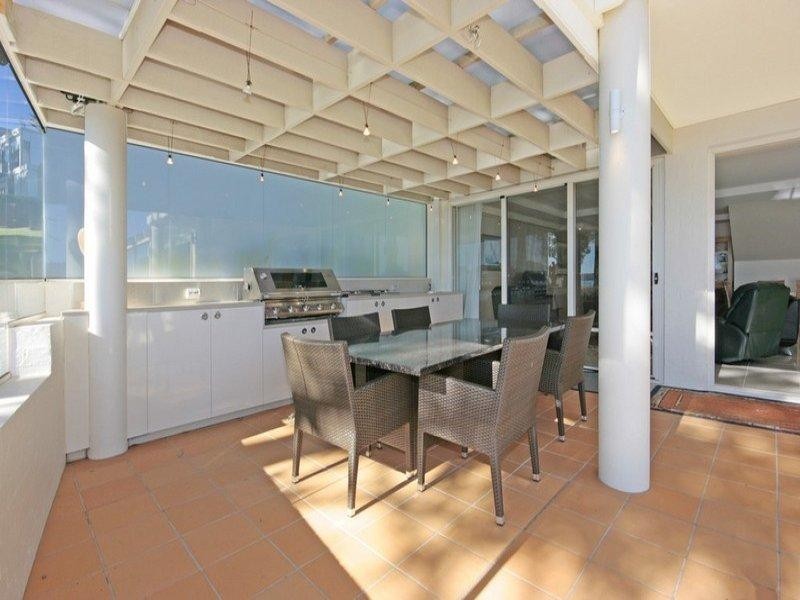 9A Bronte Crescent, Batemans Bay NSW 2536