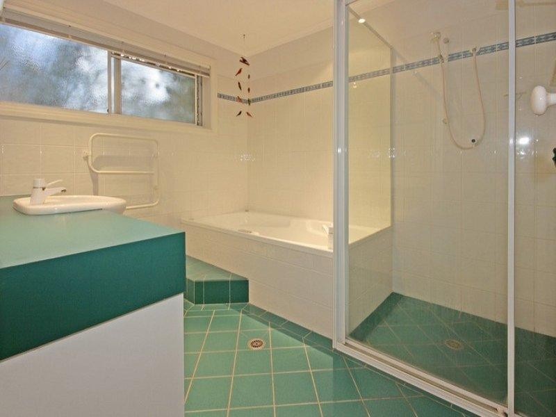 22 Observation Avenue, Batemans Bay NSW 2536