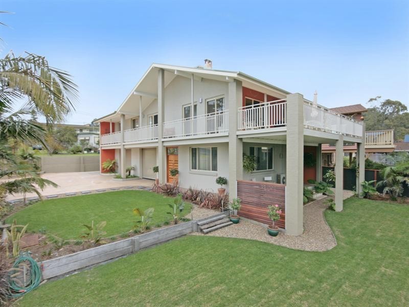 1 Youralla Avenue, Malua Bay NSW 2536