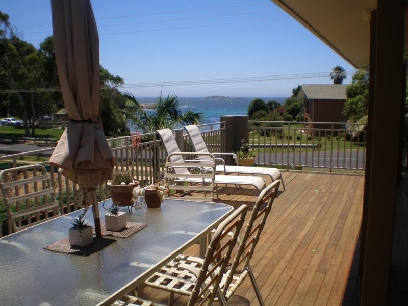 1 Youralla Avenue, Malua Bay NSW 2536