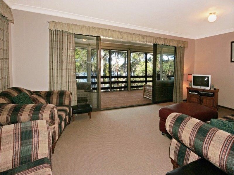 25 Nelligen Place, Nelligen NSW 2536