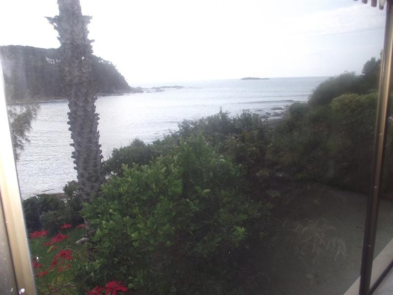 8 Iluka Avenue, Malua Bay NSW 2536