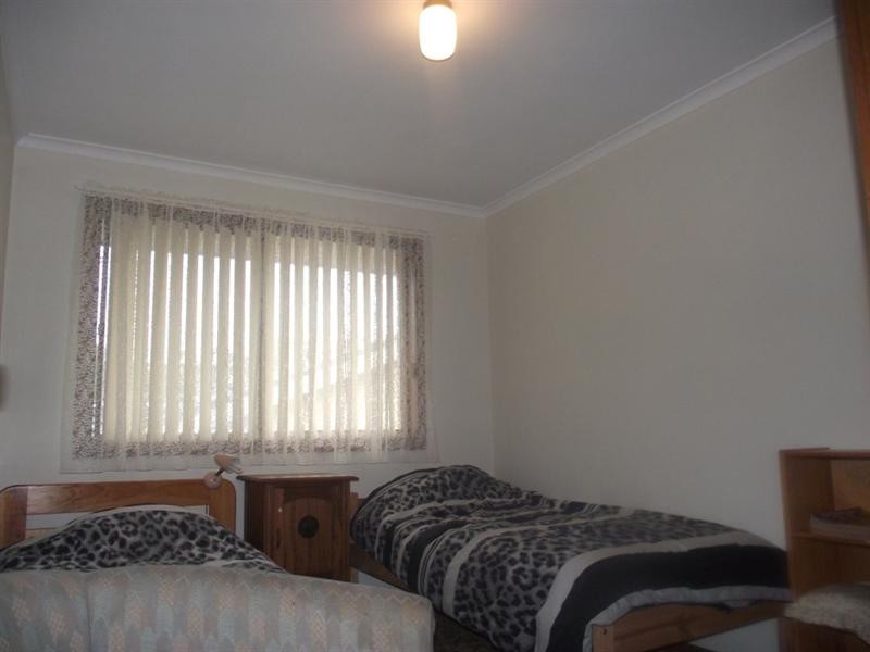 8 Iluka Avenue, Malua Bay NSW 2536