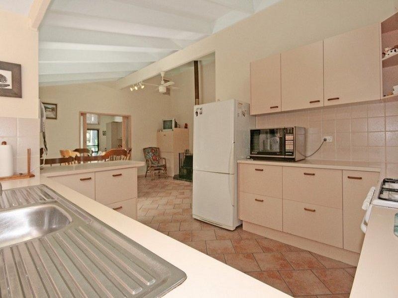 1 Allinga Close, Lilli Pilli NSW 2536