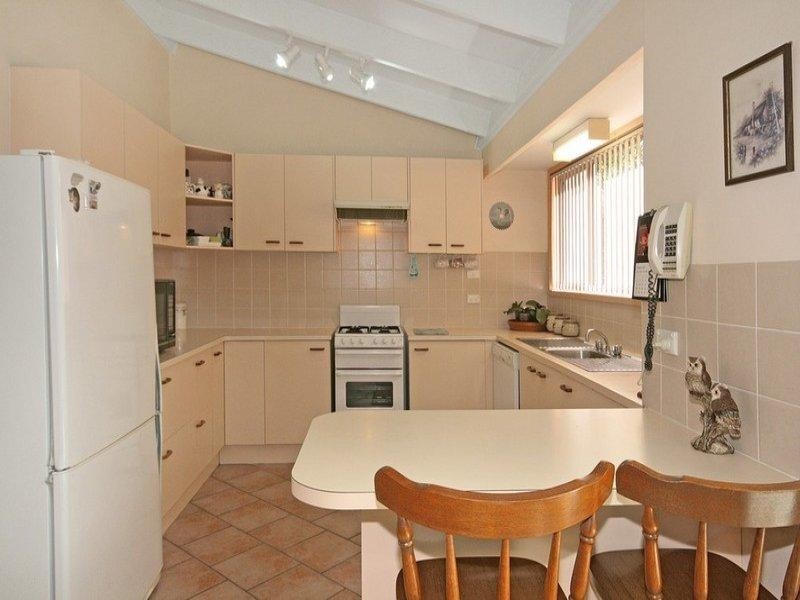 1 Allinga Close, Lilli Pilli NSW 2536