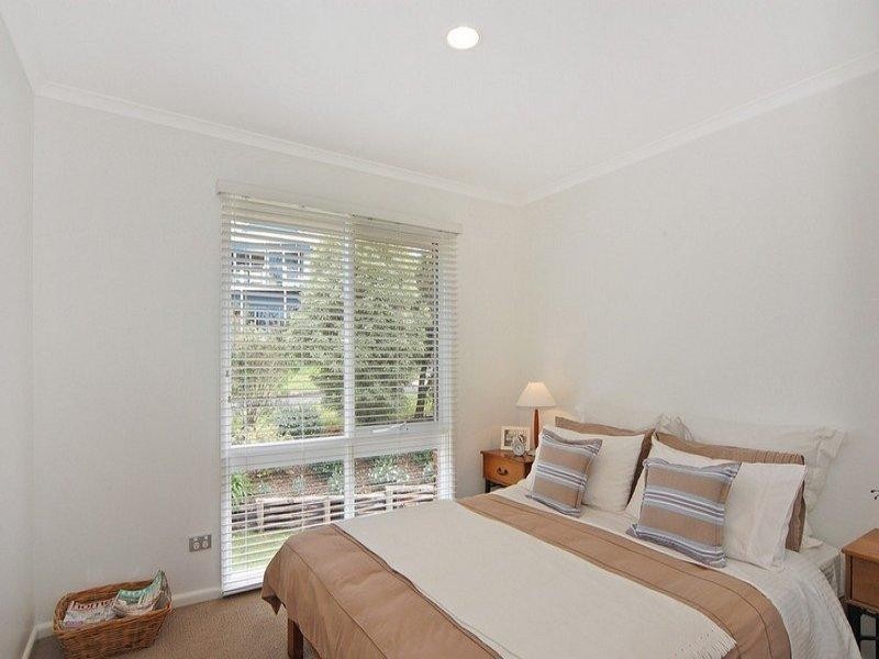 25 Bronte Crescent, Batemans Bay NSW 2536