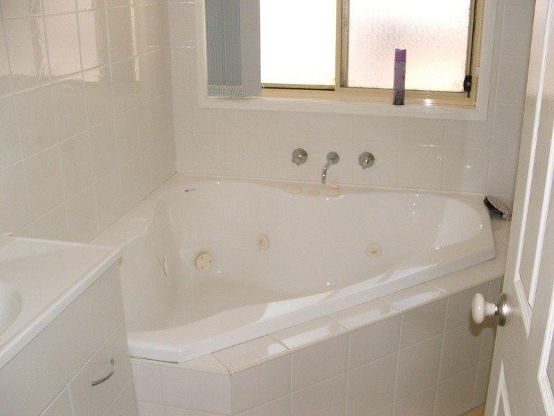 31E The Anchorage, Moruya Heads NSW 2537