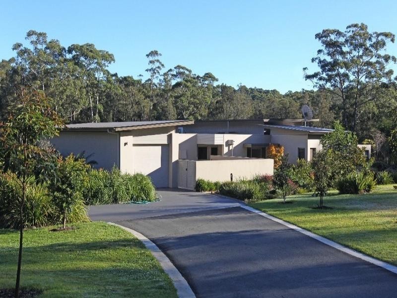 10 Brush Box Place, Batehaven NSW 2536