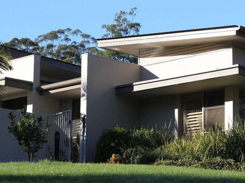 10 Brush Box Place, Batehaven NSW 2536