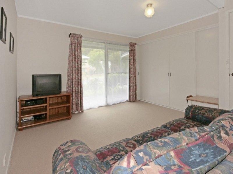 14 Flinders Way, Surf Beach NSW 2536