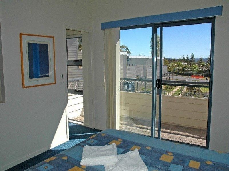 206 ‘Corrigans Cove’ (202-204) Beach Road, Batehaven NSW 2536