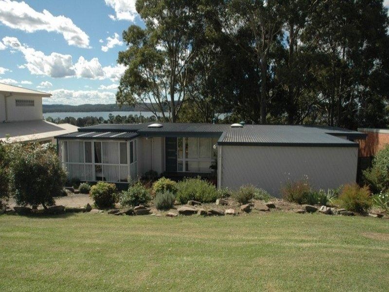 21 Ridge Street, Catalina NSW 2536