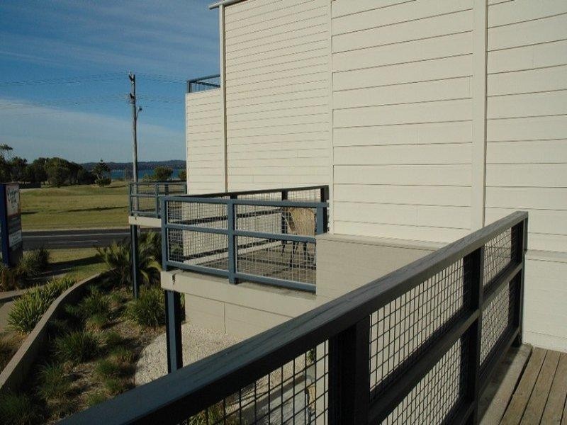 203 ‘Corrigans Cove’ (202-204) Beach Road, Batehaven NSW 2536
