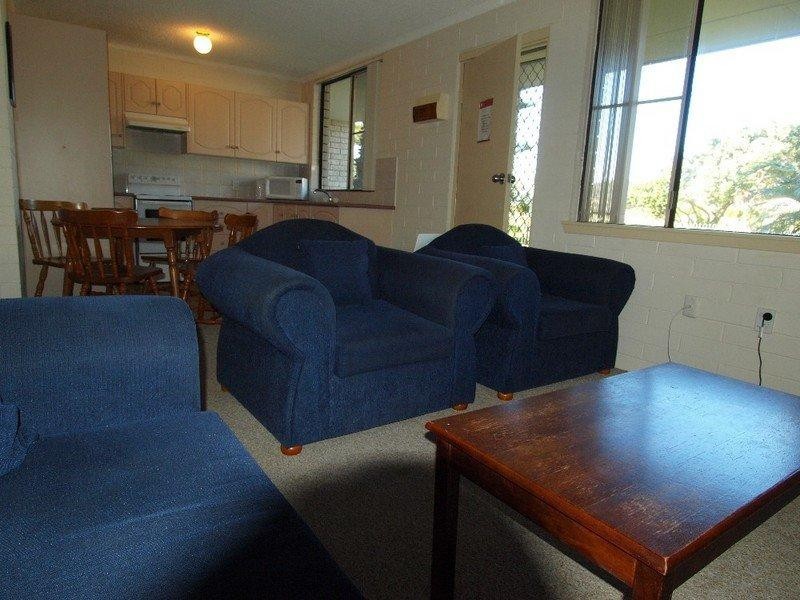 8/647 Beach Road, Surf Beach NSW 2536