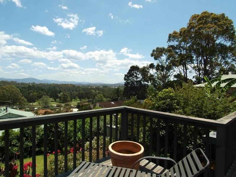 16 Riverview Crescent, Catalina NSW 2536