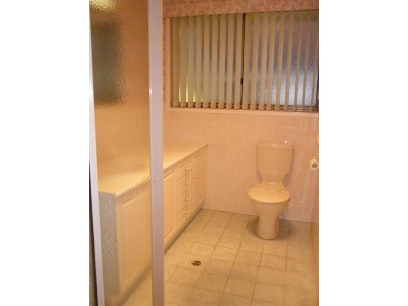 1 Parker Avenue, Surf Beach NSW 2536